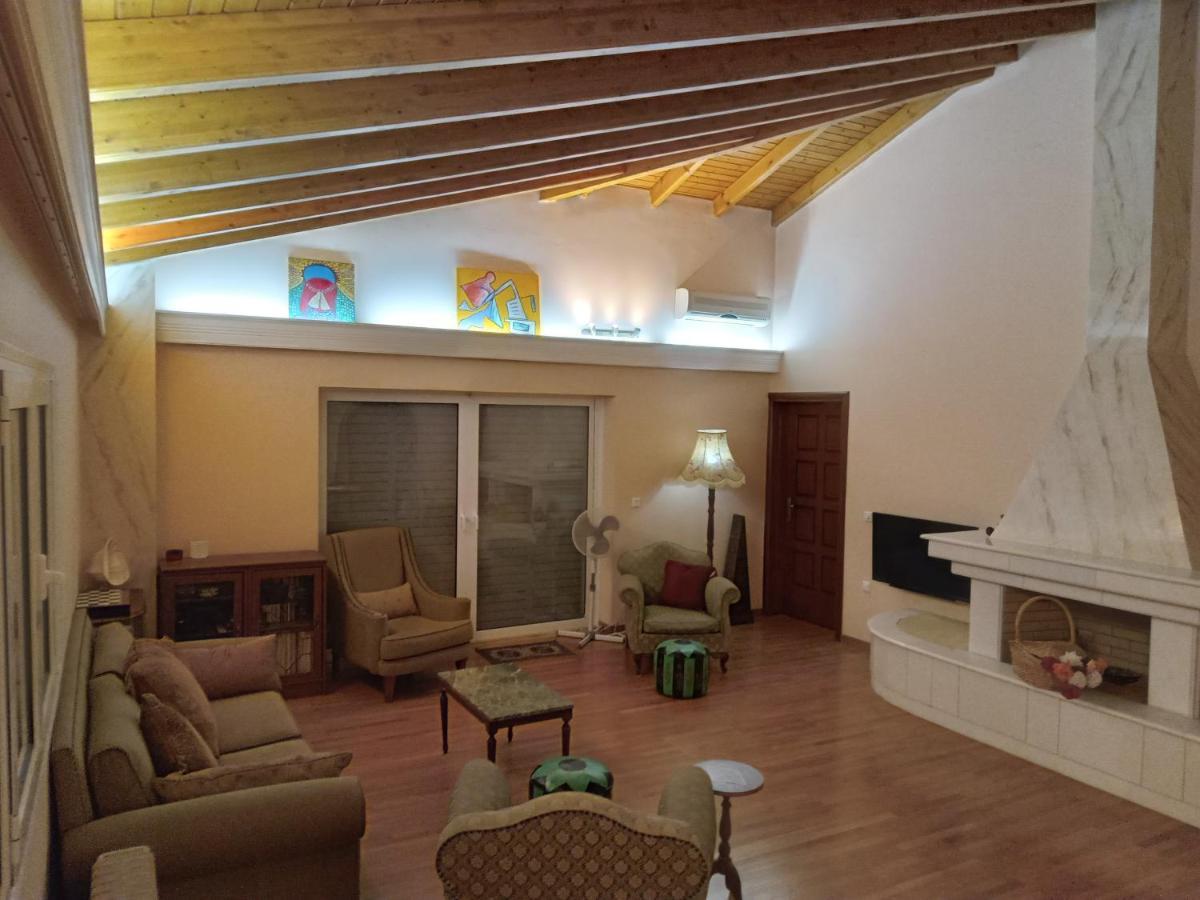 Apollon And Artemis Bed and Breakfast Paralia Avlidhos Exterior foto